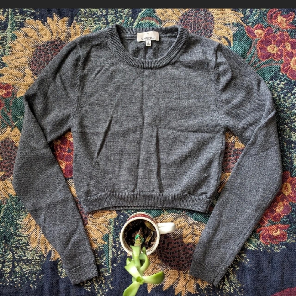 100% Merino Wool Cropped Grey Sweater